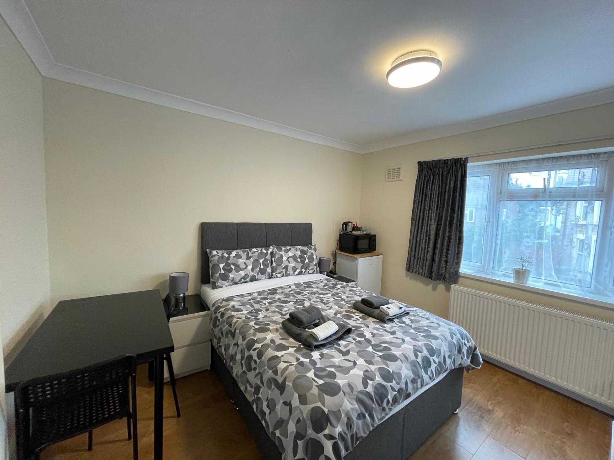 Kensal Lodge 2 Guest House London Exterior foto